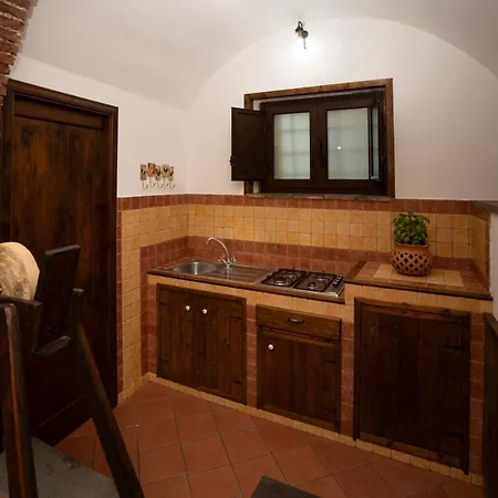 Parco Statella Farm stay *