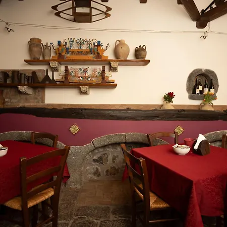 Parco Statella Farm stay Montelaguardia