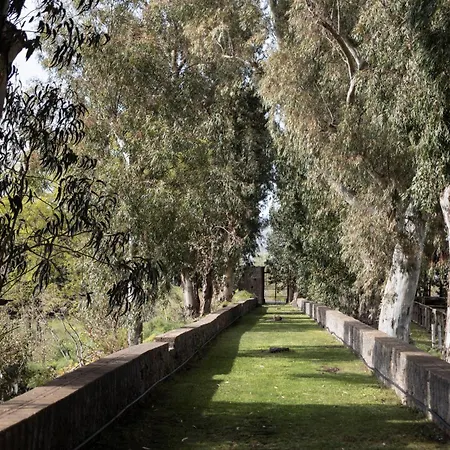 Parco Statella Farm stay *